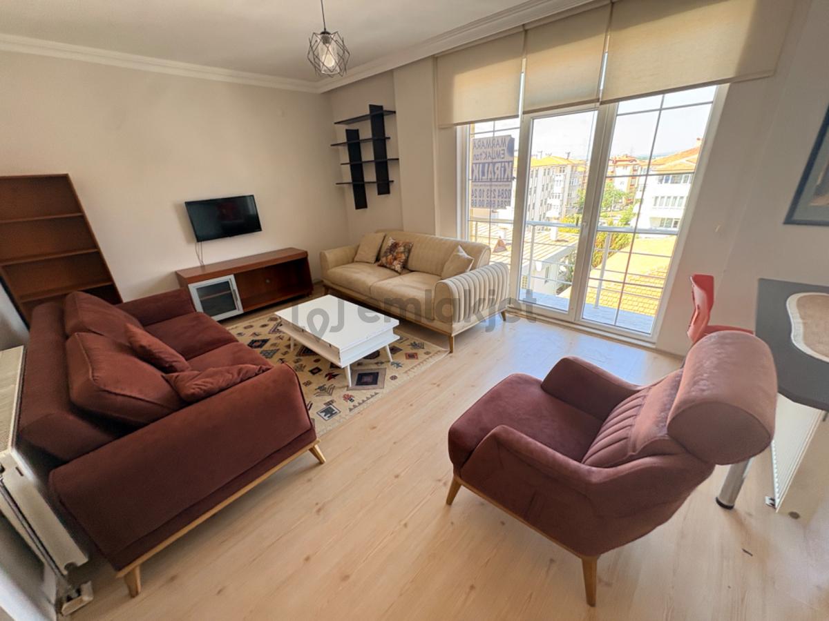 Marmara'dan Şükrüpaşa'da 1+1 Eşyalı Kiralık Daire - 6