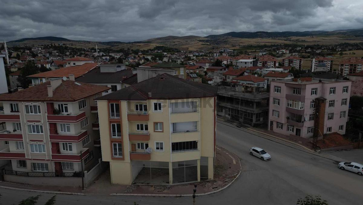 Merkezi Konumda Fırsat Daire - 20