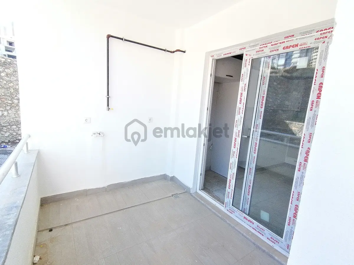 Kentmar2 Sit. - Ara Kat Güney Cephe Satılık 3+1 Daire - 9