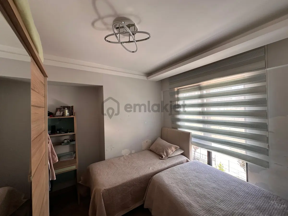 Eryaman Majör Sitesinde Satılık 4+1 Daire - 10