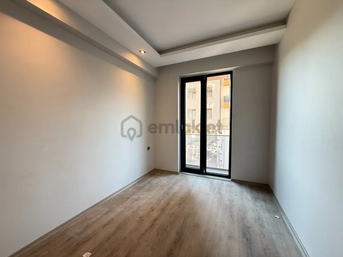 Yeni - Merkezi Konum - Cadde Üzeri - Satılık Lüx 5+1 Daire - 20
