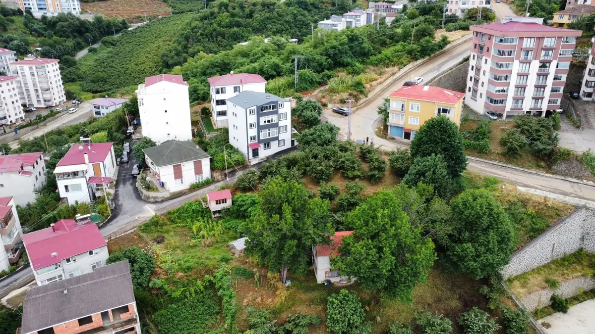 Trabzon Karşiyakada Satılık Köşe Parsel İmarlı Arsa - 17