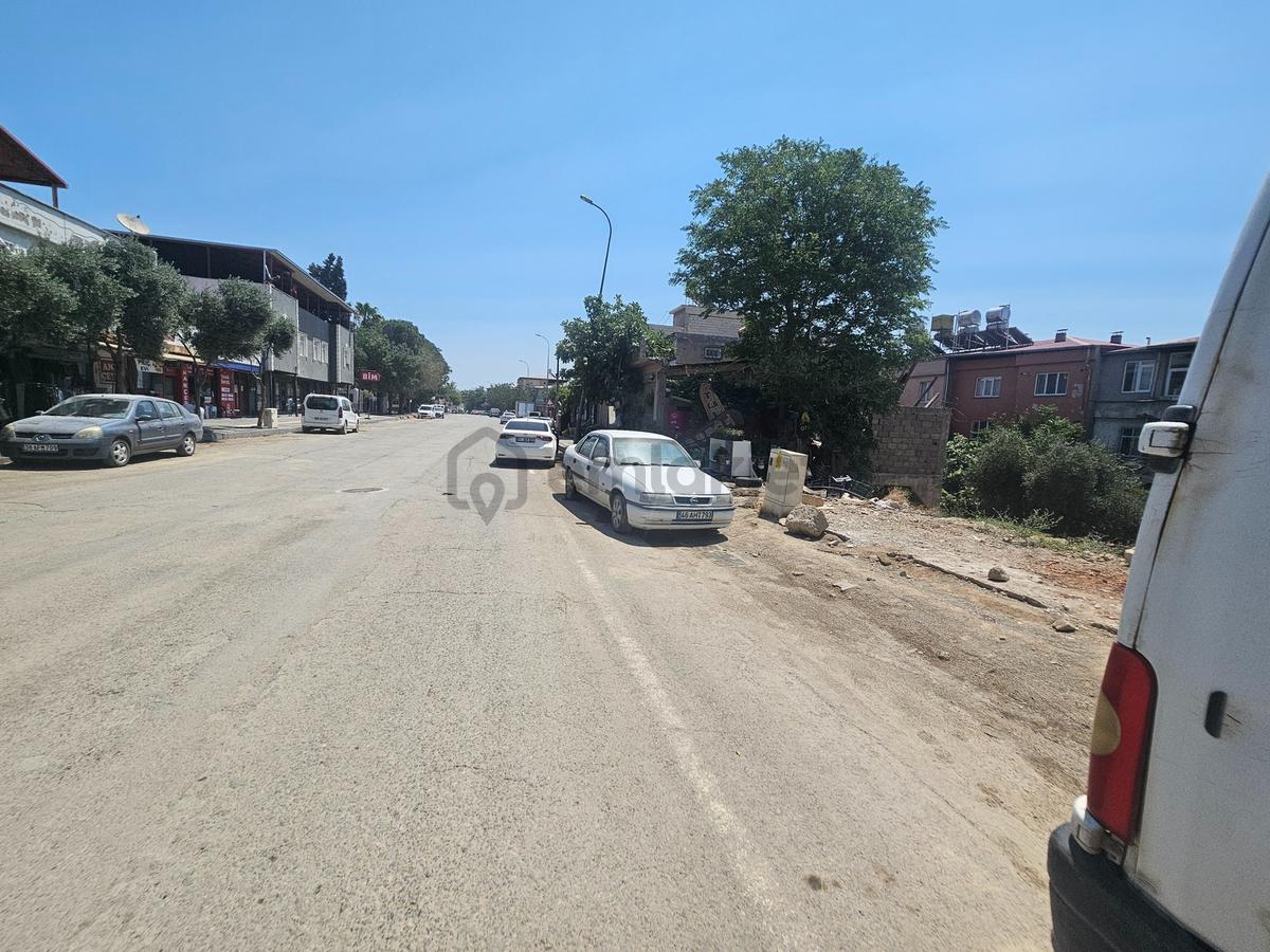 Yeni Rota Emlaktan Cadde Üzeri Satılık Arsa - 17