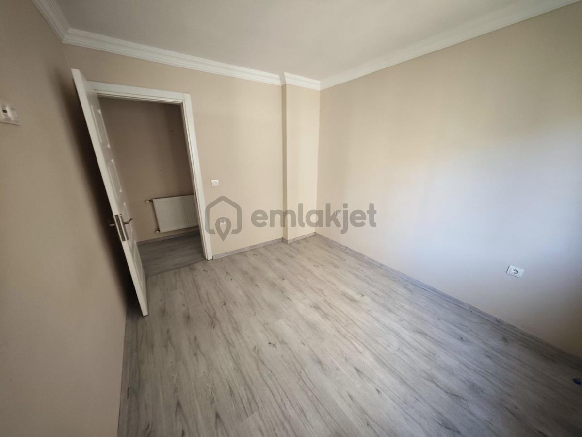 Yenikent Mahallesi'nde Kiralık 2+1 Daire - 4