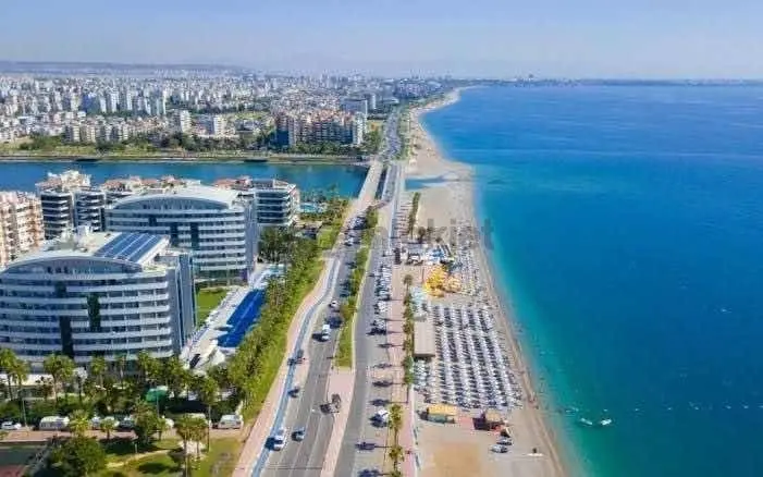 Konyaaltı Sahilde Yüksek Ciroda Cafr Terya Devren Kiralık