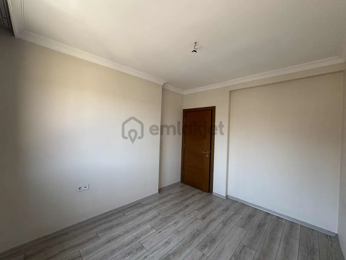 Karşıyaka Dedebaşı Mahallesinde Boş 2+1 Satılık Daire - 13