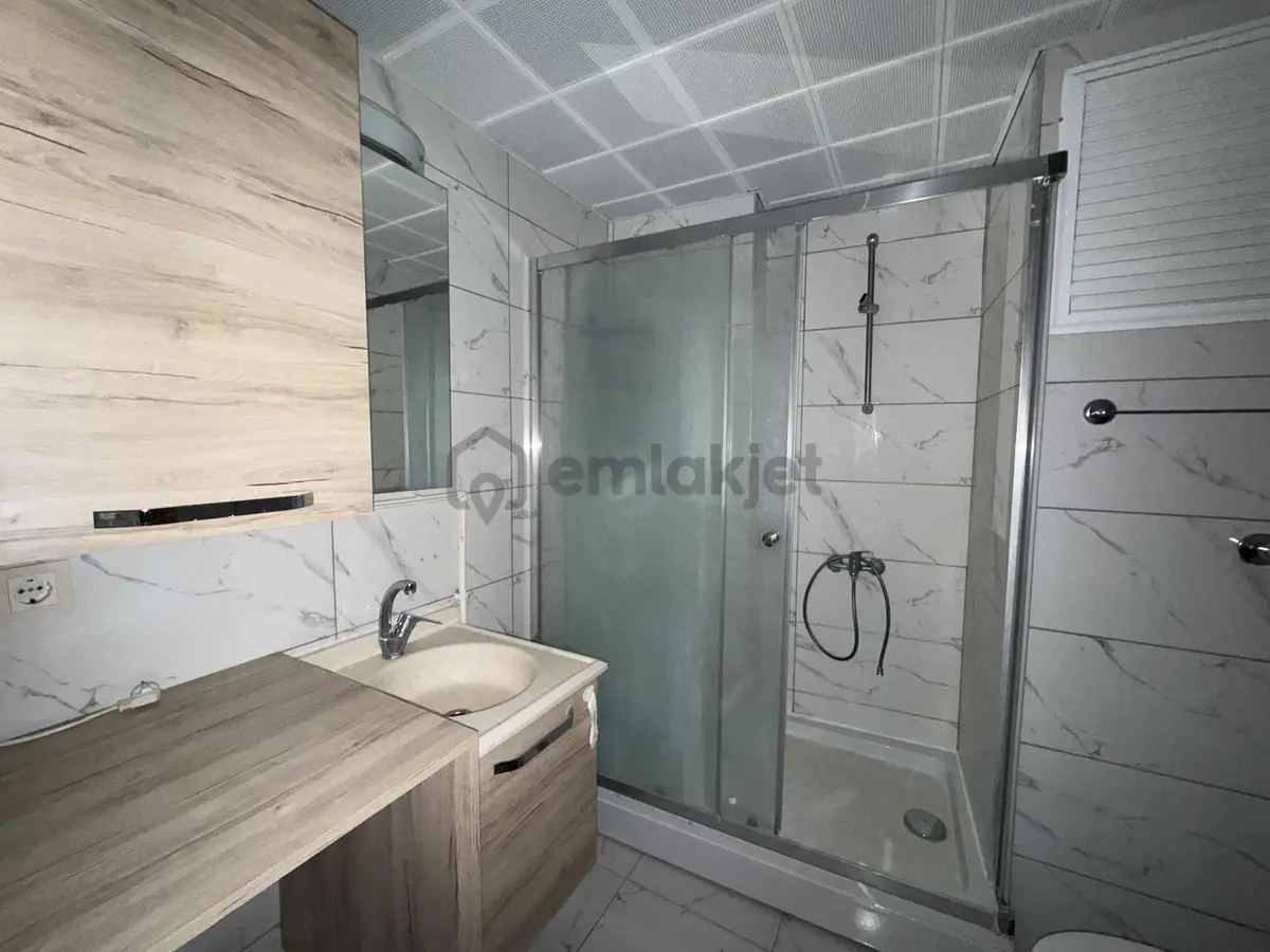 Karşıyaka Dedebaşı Mahallesinde Boş 2+1 Satılık Daire - 15