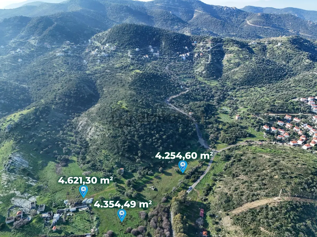 Foçada Mavinin Ve Yeşilin Uyumu İçindeki Tarlalarımız Satılıktır - 11