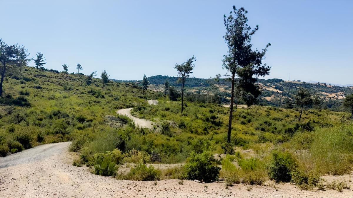 Bornova Beşyol Mevkiinde 500m2 Satılık Tarla - 4