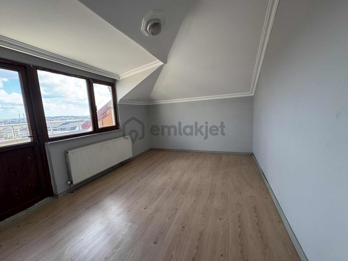 Merkezi Konumda Asansörlü Satılık Dubleks Daire - 21