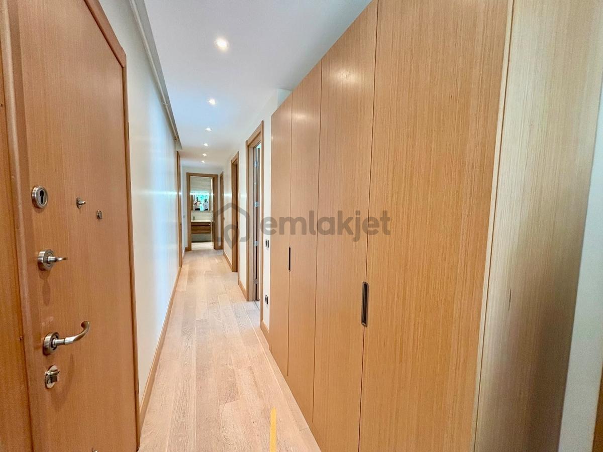 Poyraz'dan Suadiye Sahil'de Bağdat Cad 2. Binada 120 M2 Net 3+1 - 14