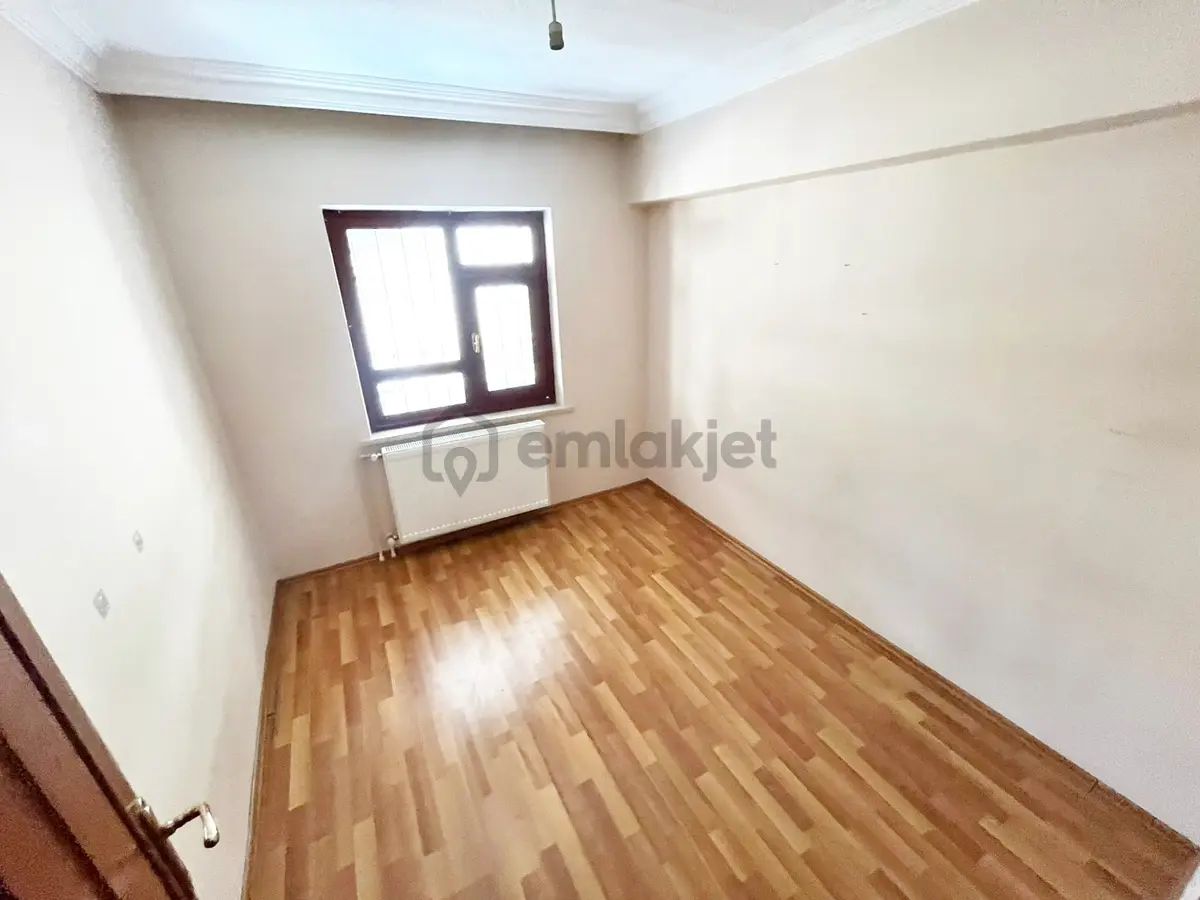 Es As'tn Ahi Evran Mh Mükemmel Konumda Ebeveyn Banyolu 3+1 Daire - 11