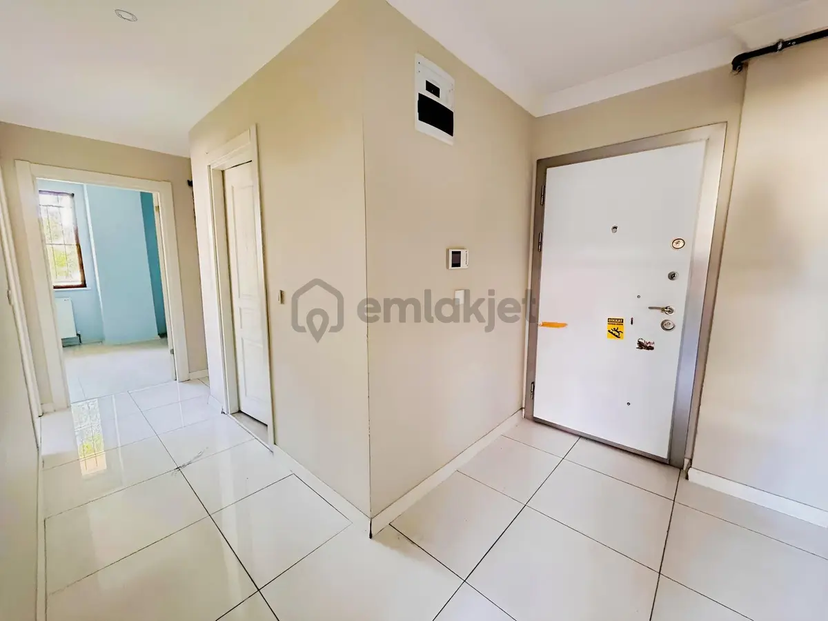 İncipark Sitesinde Satılık 2+1 Ara Kat Daire - 5