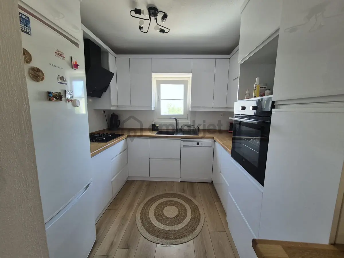 Kuşadası Denize Sıfır Site İçerisinde Satılık 3+1 Villa - 8
