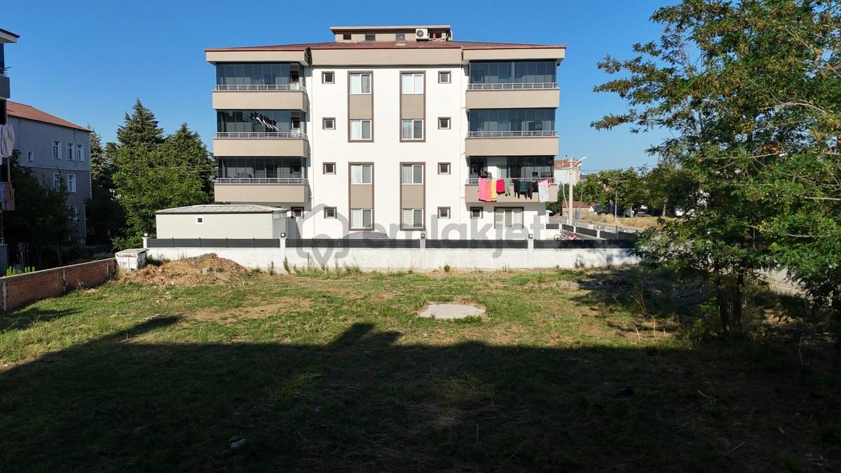 Cumhuriyet Mahallesinde Satılık 4 Adet Arsa - 6