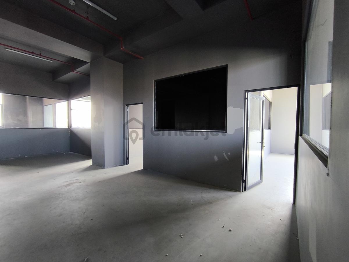 Mahmutbey De Kiralık İmalata Uygun İş Yeri Binası - 6