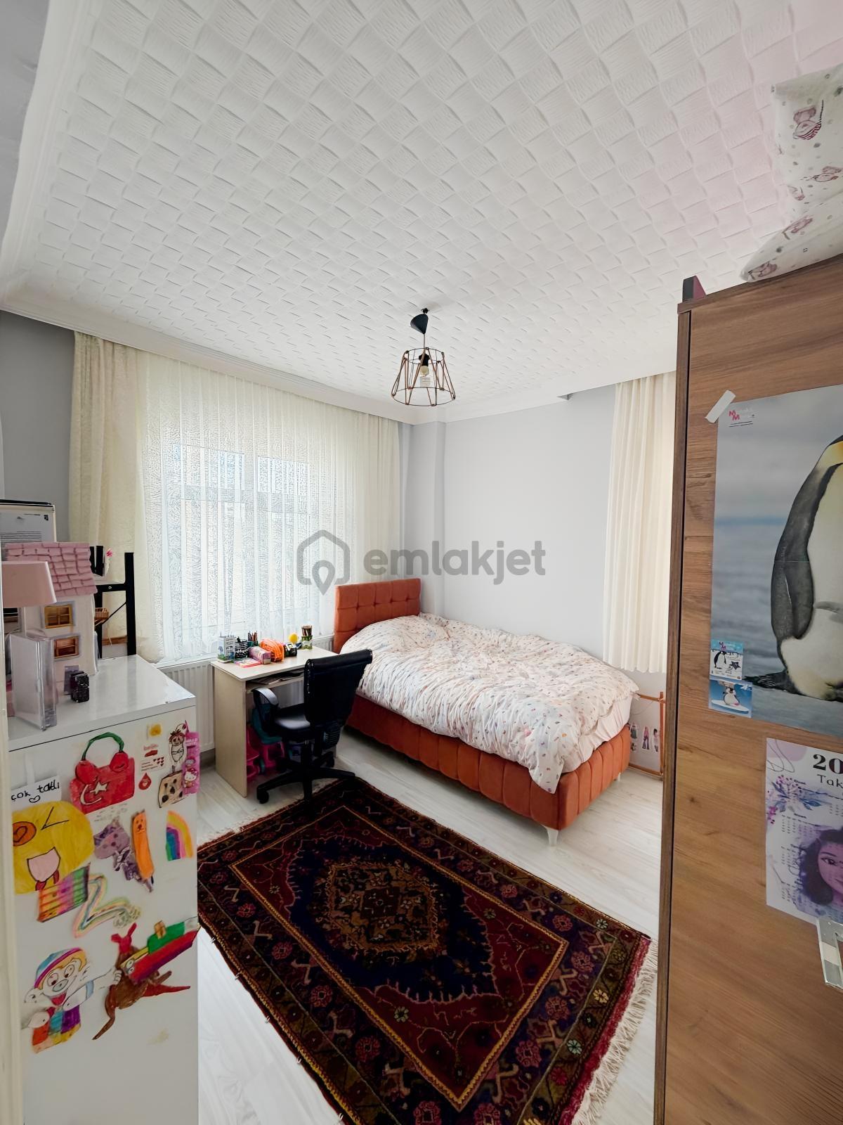 Evka Mahallesin'de Satılık 2+1 Daire - 13