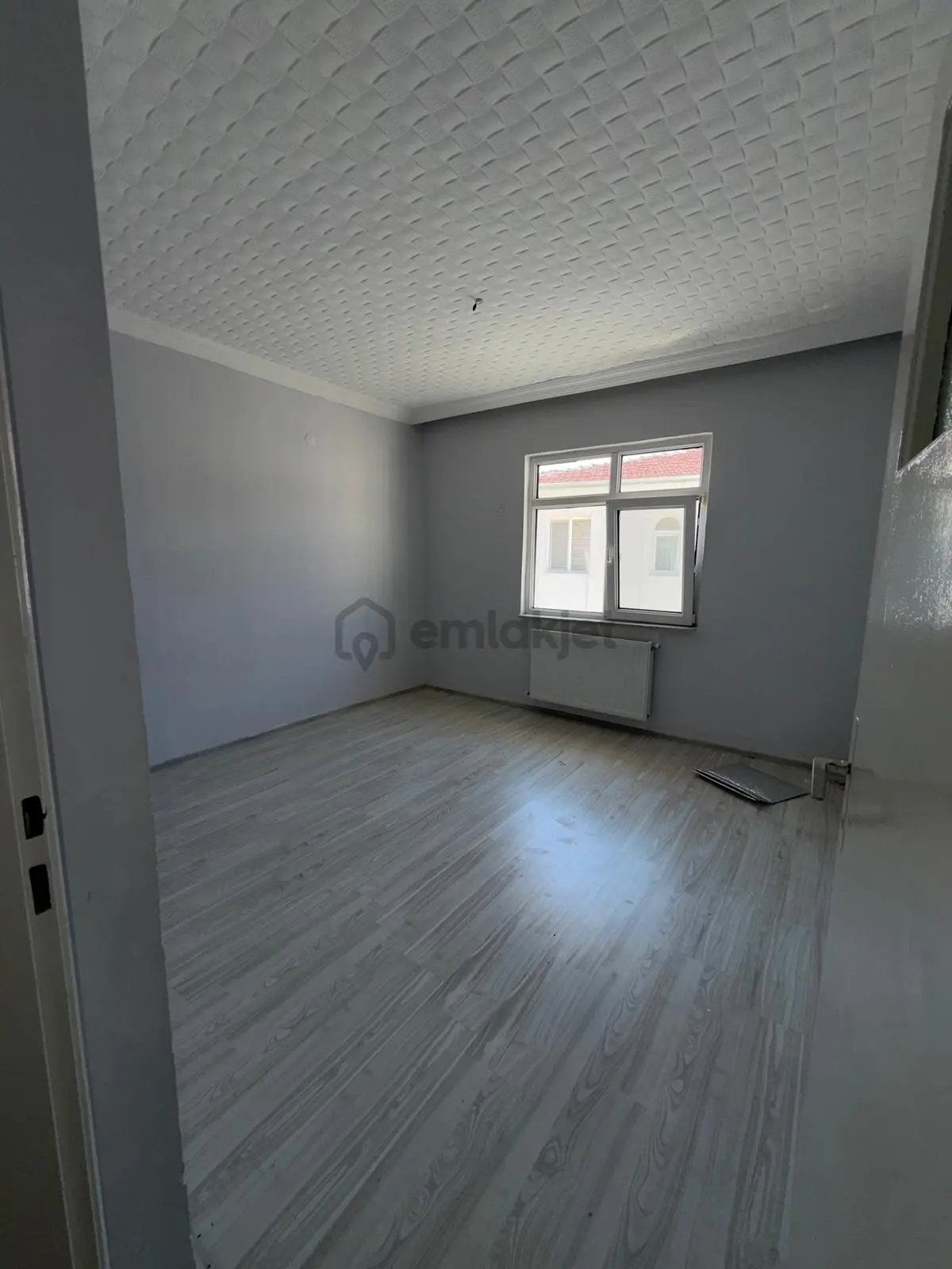 Evka Mahallesinde Satılık 2+1 Daire - 2