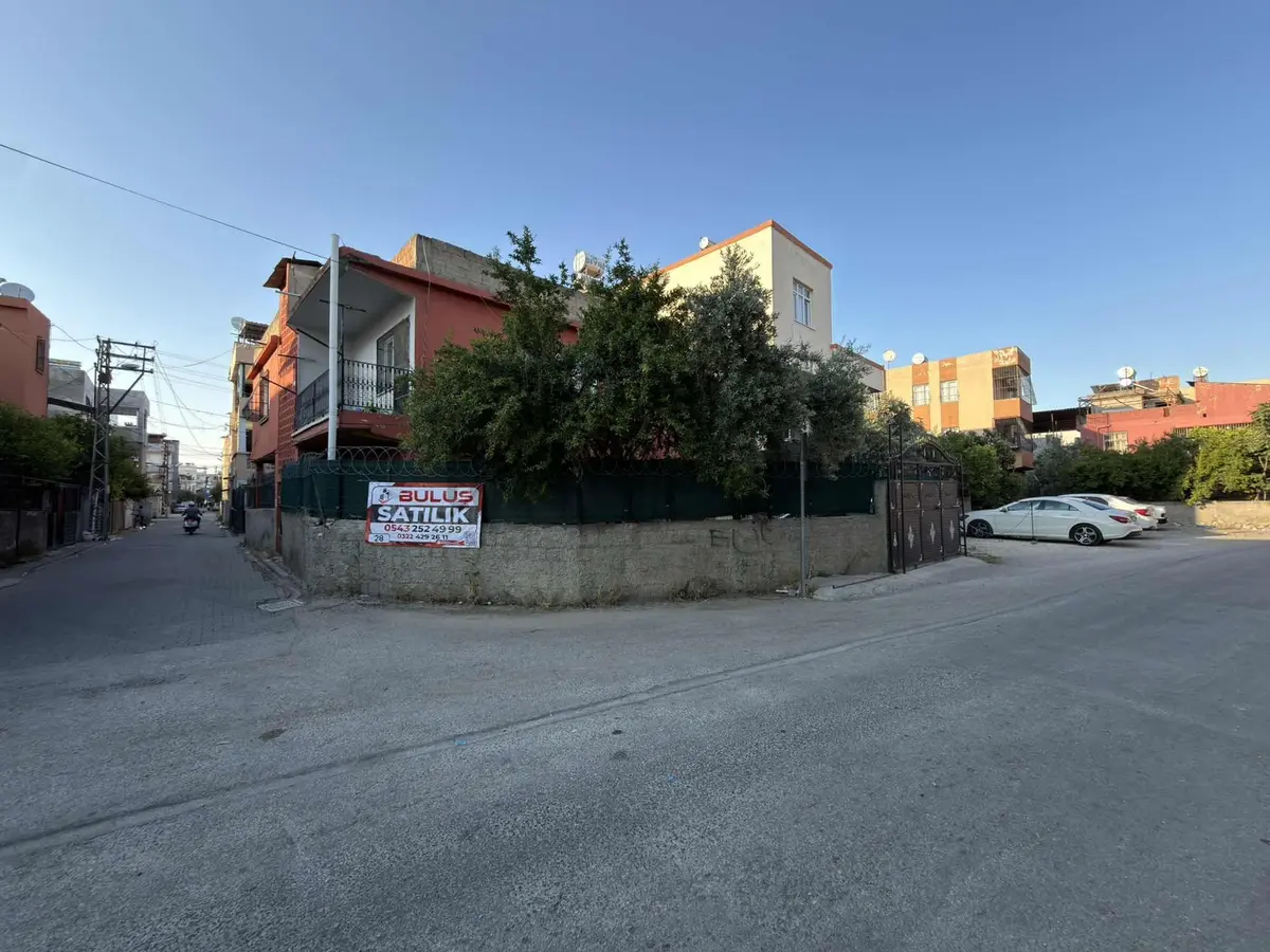 Yeşilevler Engel Cami Civarı 2katlının Tek Katı Satılık Müstakil - 2