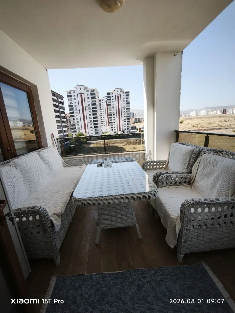Bostanbaşı Çiftlik Caddesi'nde Satılık 4+1 Daire - 20