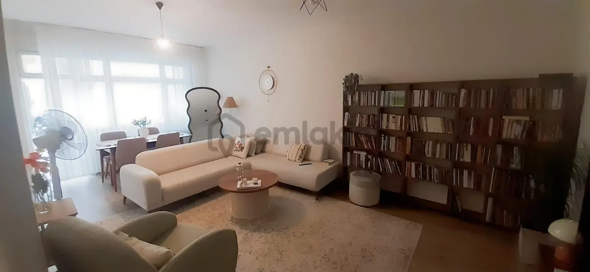 Şeker Tekke'de Satılık 3+1 Dükkan Üstü Satılık Daire