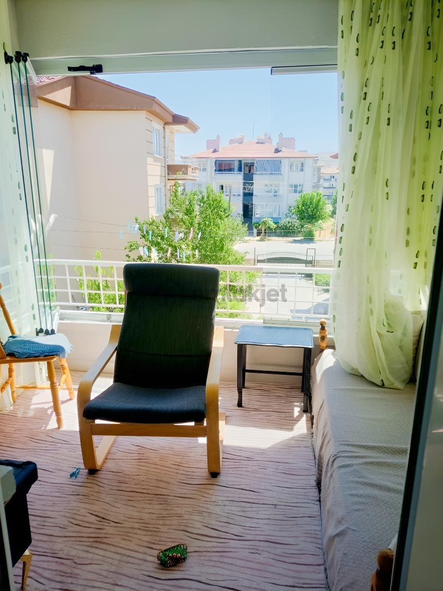 Kanlıca Mahallesinde Satılık 3+1 Ara Kat Daire - 26