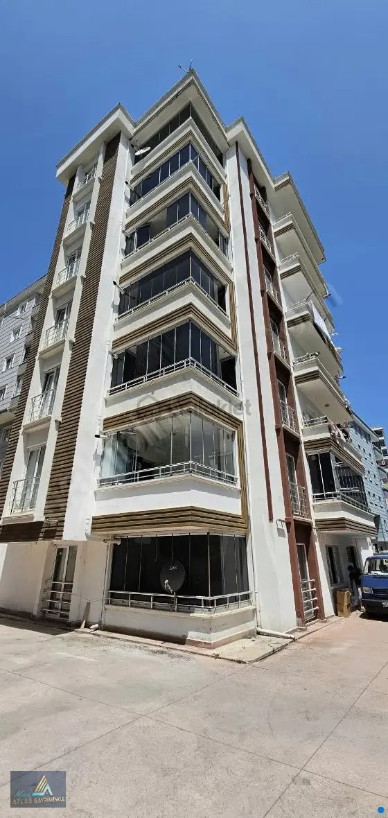Yenimahallede Eşyalı 1+1 Düzgün Bina.... - 21