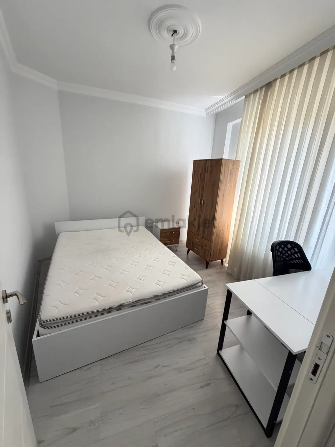 Lof Emlak’tan Kiralık Full Eşyalı 1+1 Daire - 5
