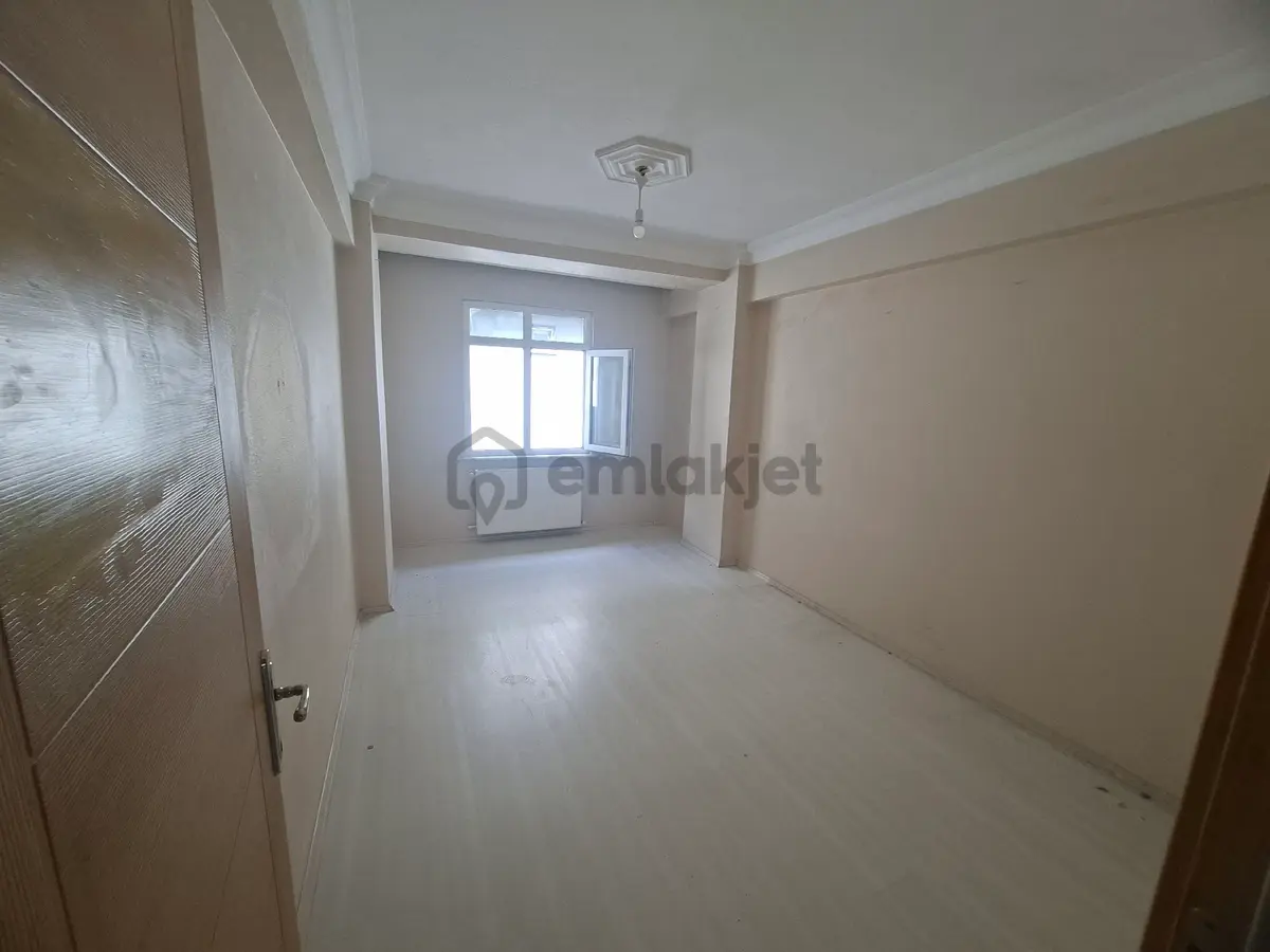 İnanç Emlaktan Kiralık 2+1 - 8