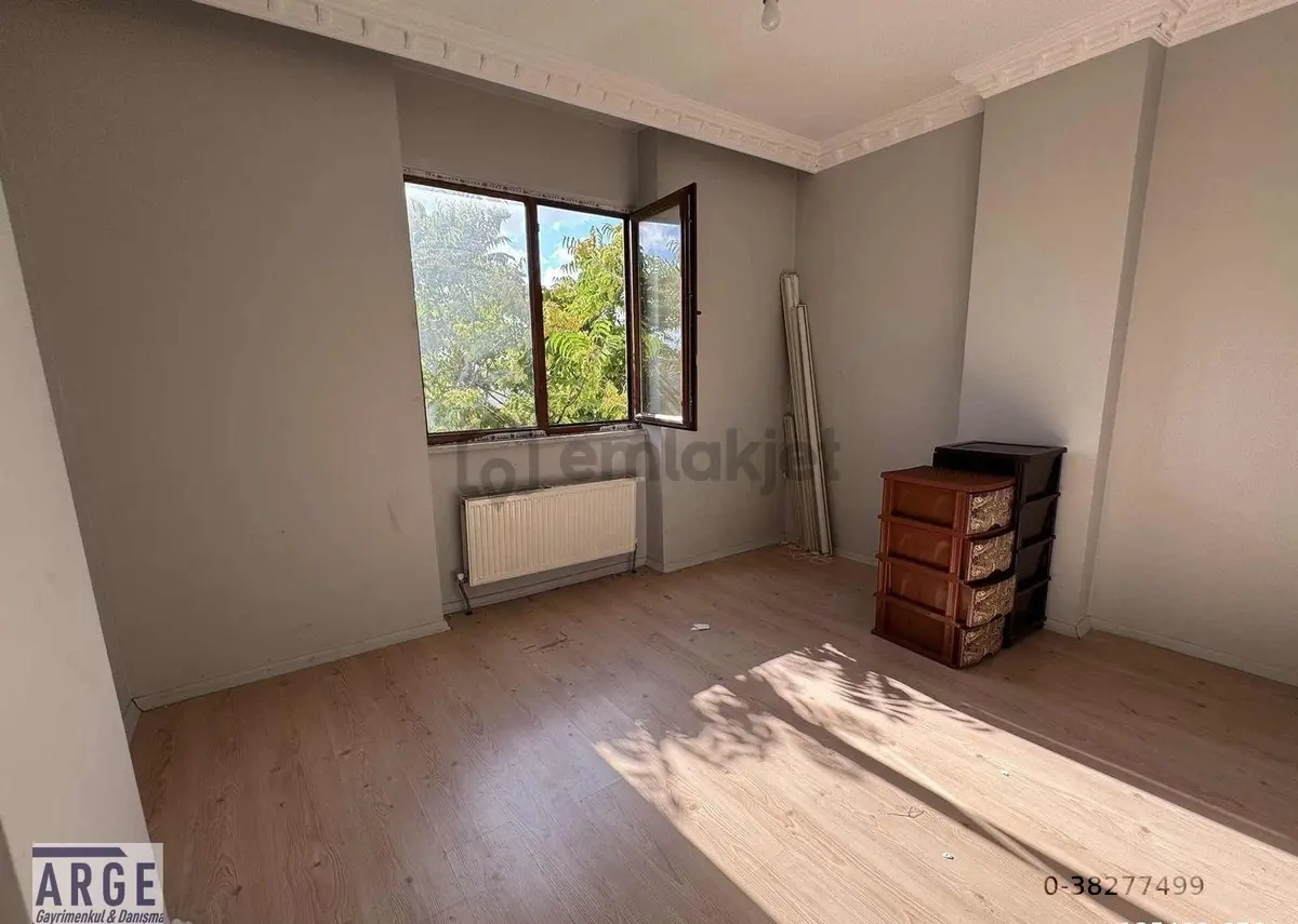 Merkezi Konumda Asansörlü Satılık Dubleks Daire - 22