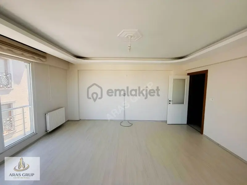 İki Daire Olark Kullanabileceğiniz Çift Mutfaklı Geniş Dubleks - 9