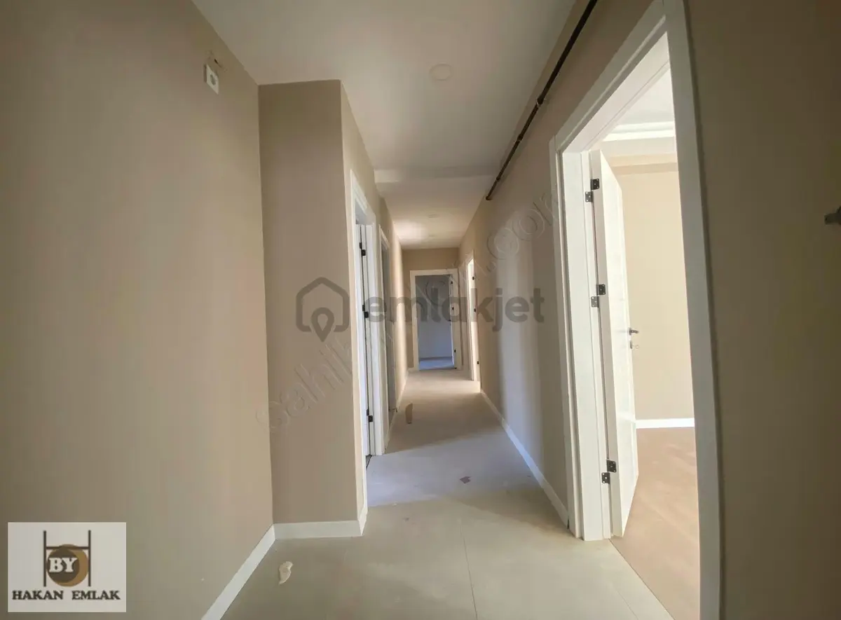 Haznedar'da Kiralık 3+1 Yeni Yapı Daire, Metroya Yakın - 14