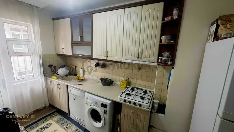 3+1 Demetgül Cadde Üzeri Satılık Daire - 3