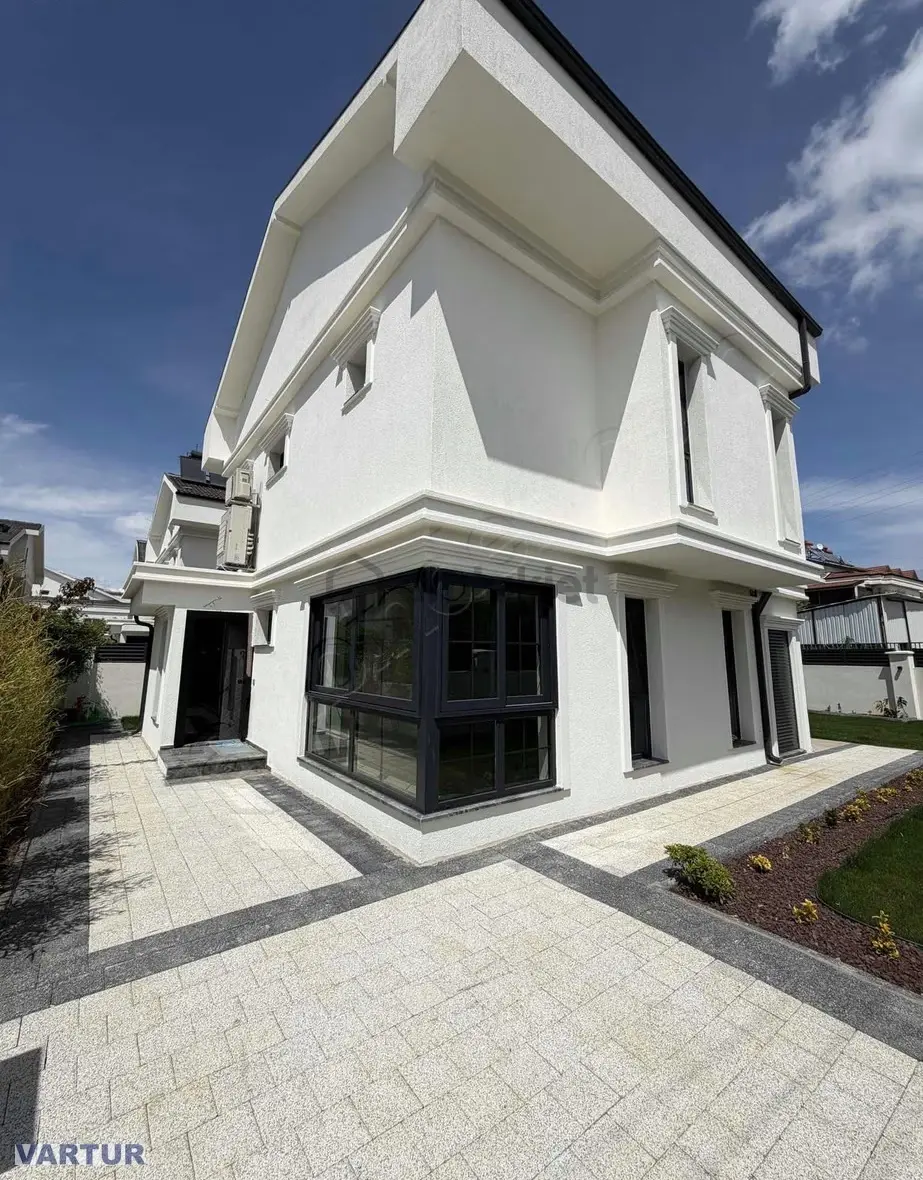 Babataşında Satılık Lüks Villa - 7
