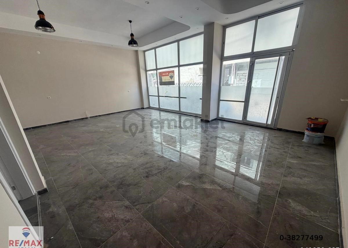 Torbalı 'da Kiralık 65 M² Sıfır Dükkan - 9
