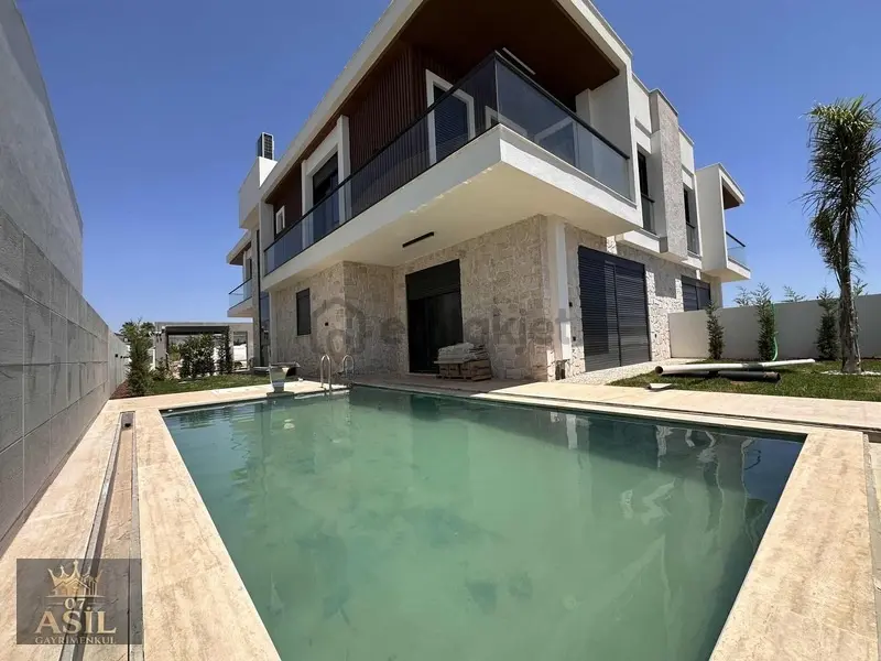 Altınkale'de Muhteşem Donanımlı Sauna Havuz Akıllı Ev Sistemi - 2