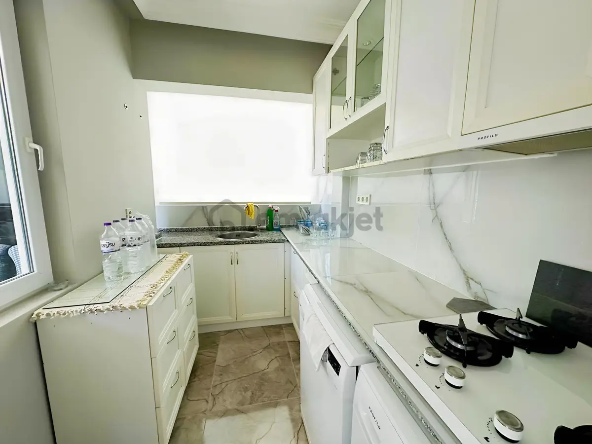 Şirinyalı'da Eşyalı 2+1 Kıralık Daire - 20