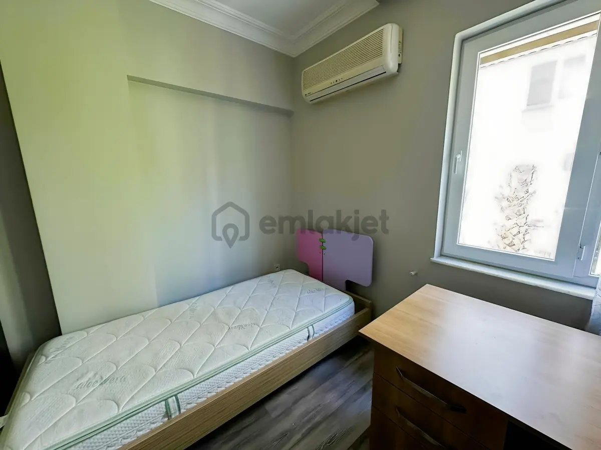 Şirinyalı'da Eşyalı 2+1 Kıralık Daire - 19