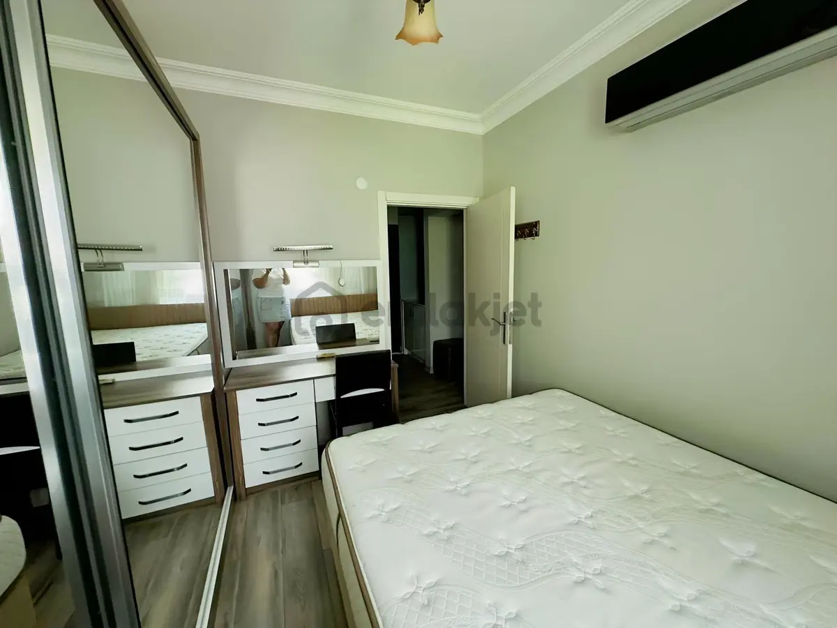 Şirinyalı'da Eşyalı 2+1 Kıralık Daire - 18