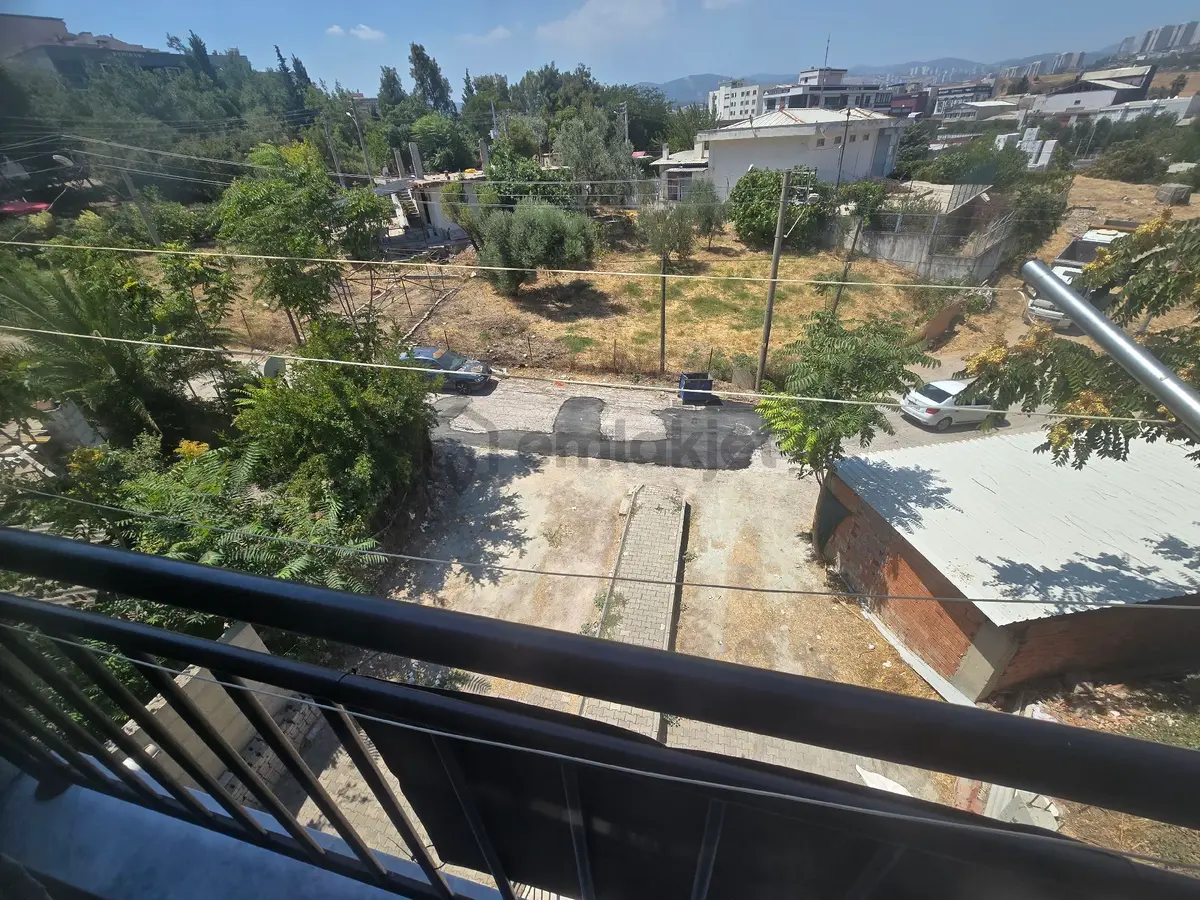 Buca Gediz'den Kiralık 2+1 Daire - 12