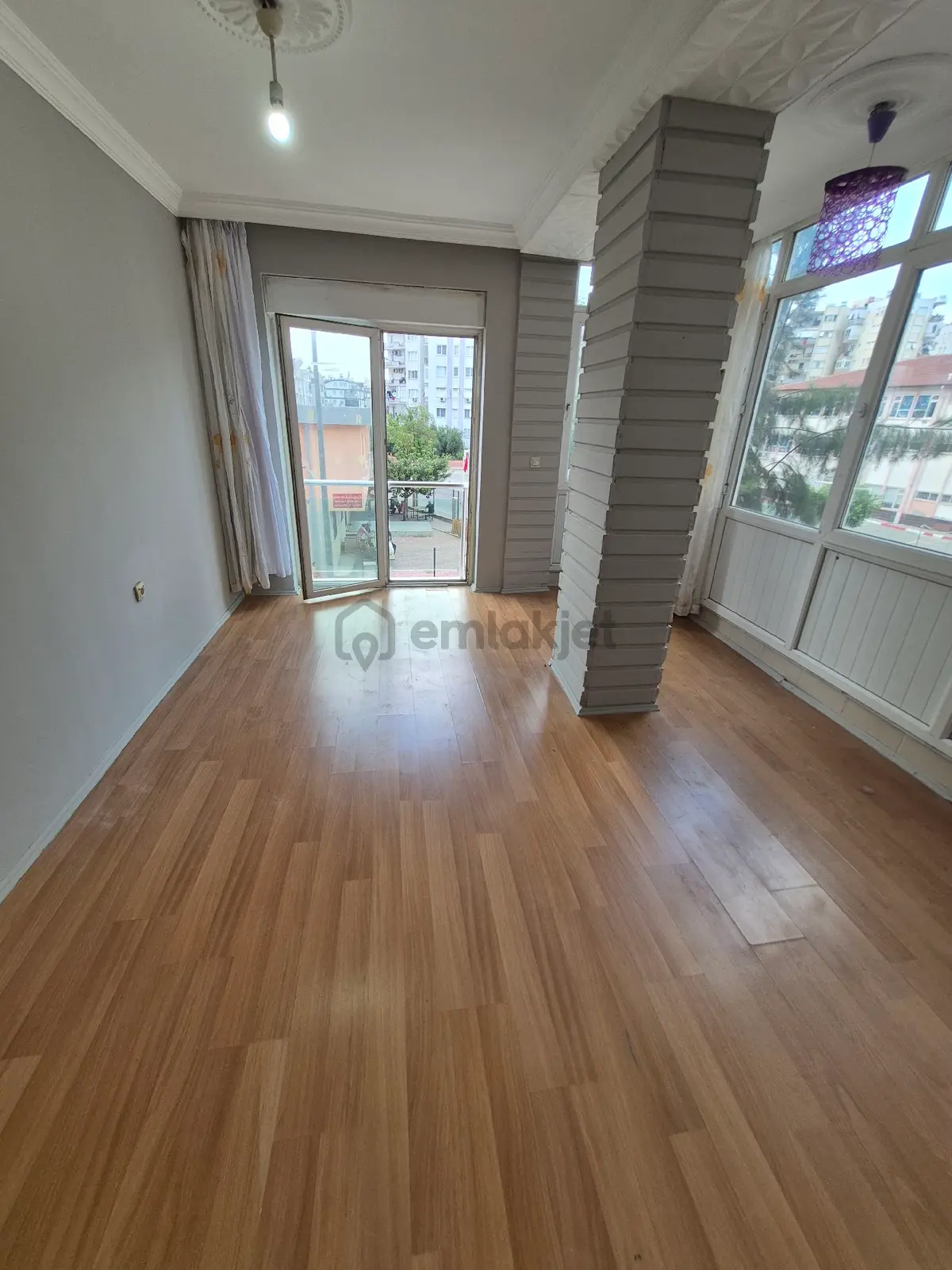 Demirgülde Merkezi Konumda Satılık 2+1 Daire - 12