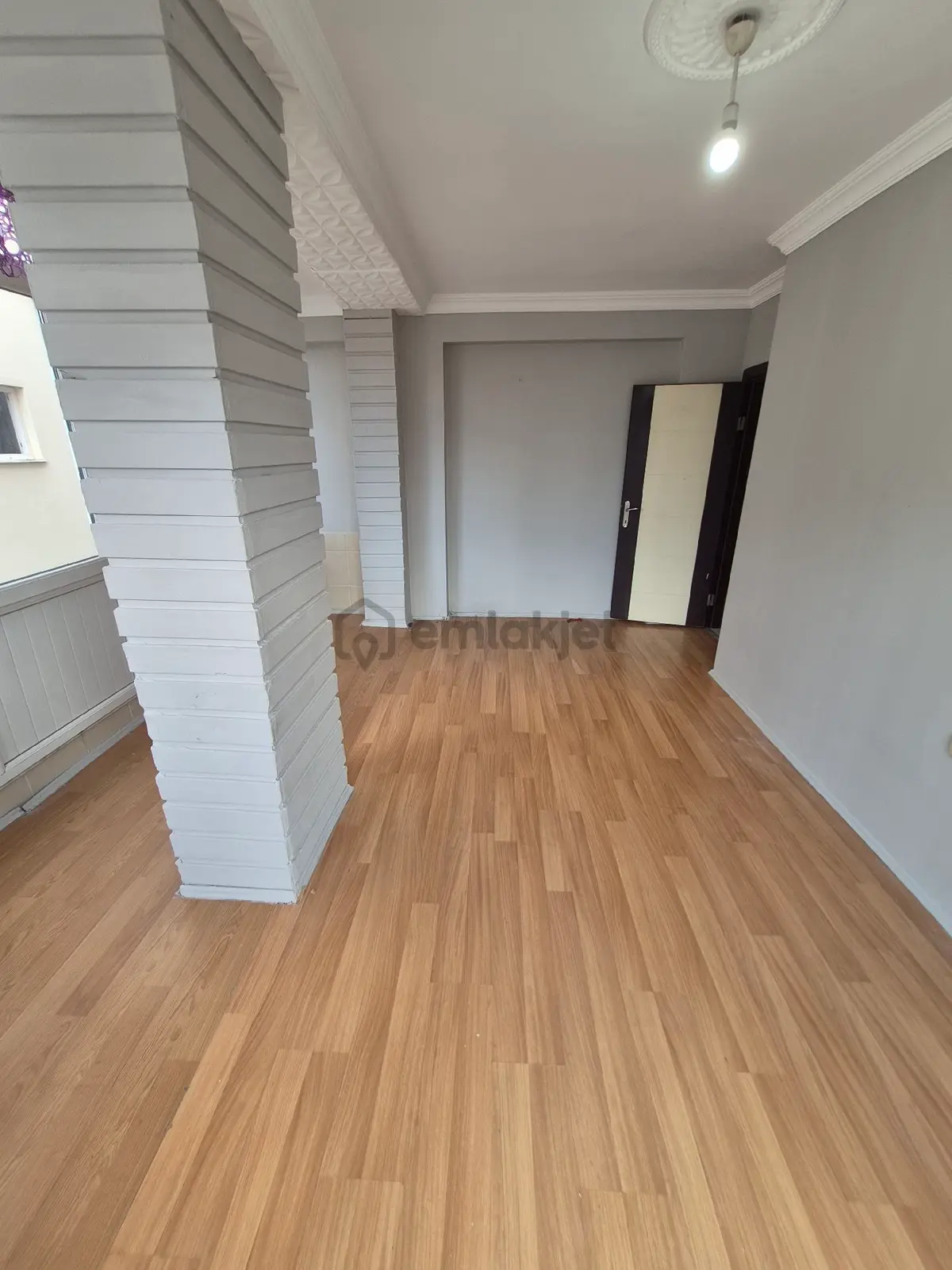Demirgülde Merkezi Konumda Satılık 2+1 Daire - 19