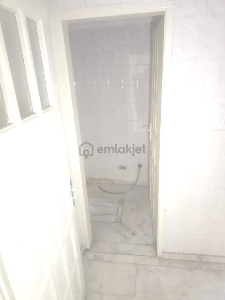 Karataş Tramvay Yolu Üzerinde 3+1 Satlık Daire - 18
