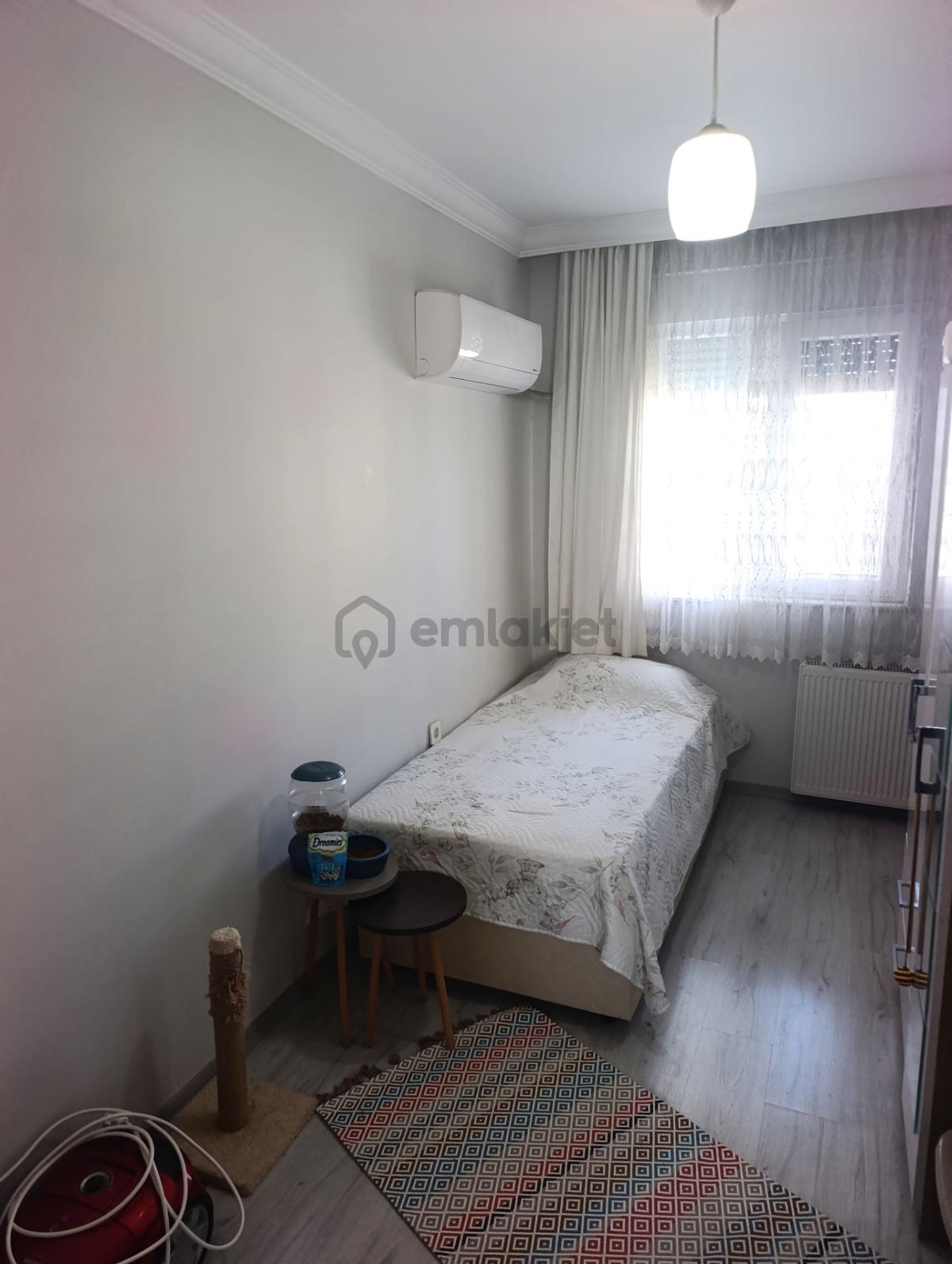 Sitede, Yüzme Havuzlu, Doğalgazlı 2+1 Satılık Daire - 12