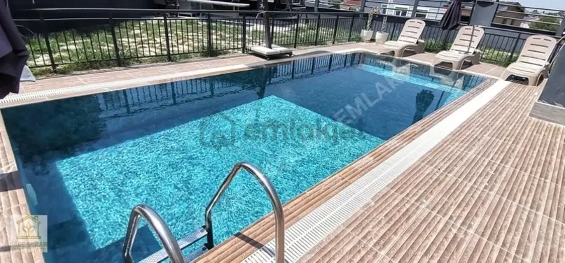 Müstakil Havuzlu Triplex Villa - 11