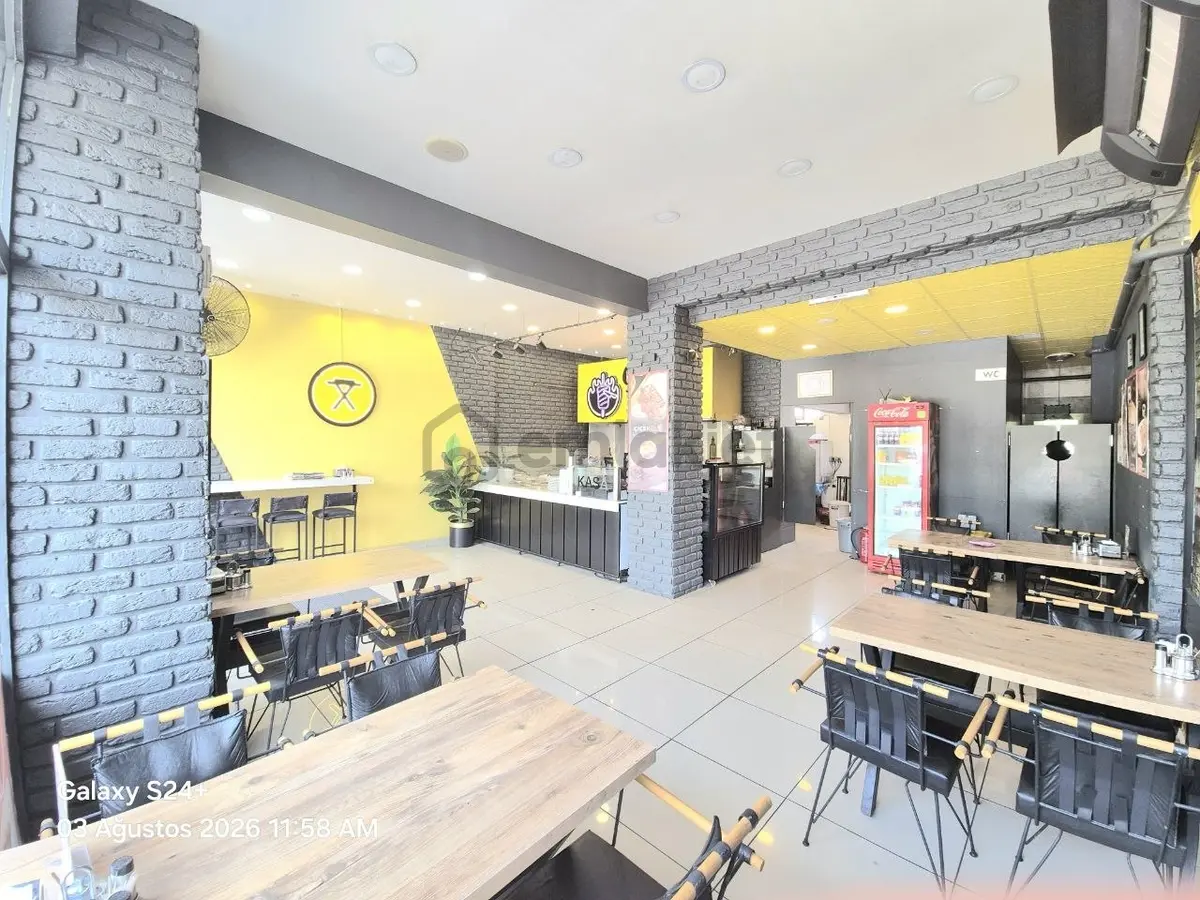 Hak Emlak'tan Şehrin Kalbinde Devren Kiralık Restoran / Lokanta - 18