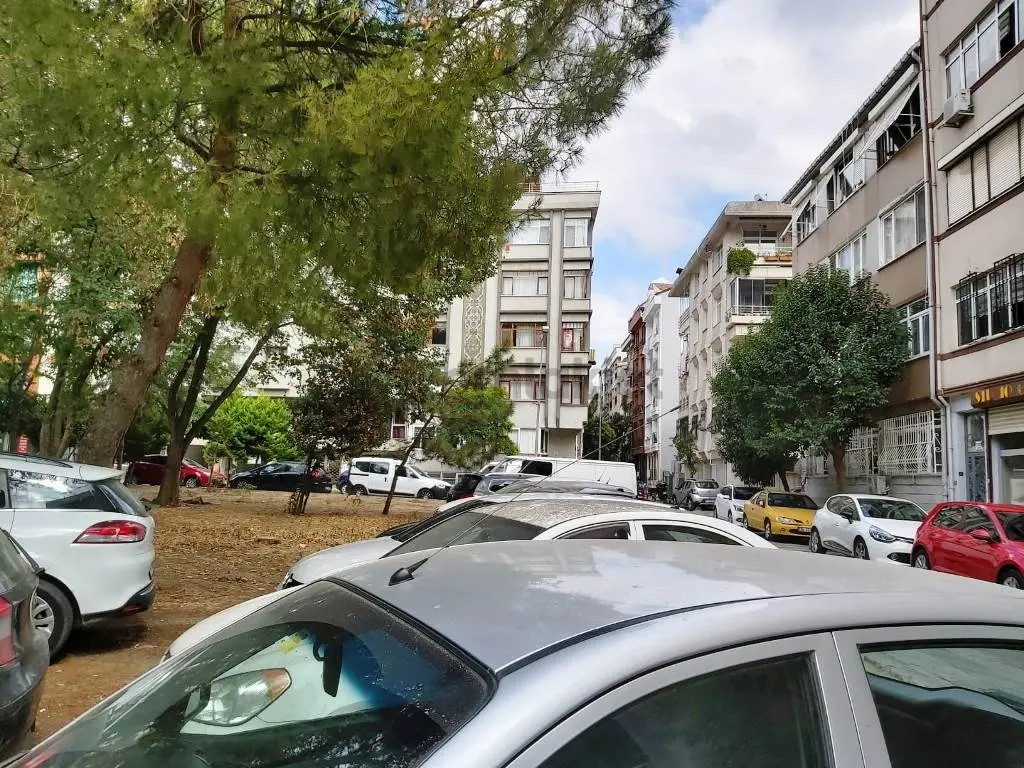 Bakırköy Zeytinlikte Avmlere Yakın 4.kat 115m2 3+1 Balkonlu - 18