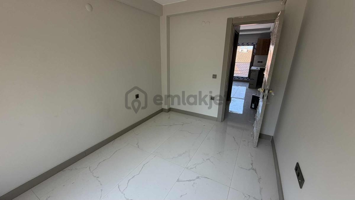 Şehir Merkezin'de Müstakil Bahçeli A Kalitede Şık 1+1 Daire - 16