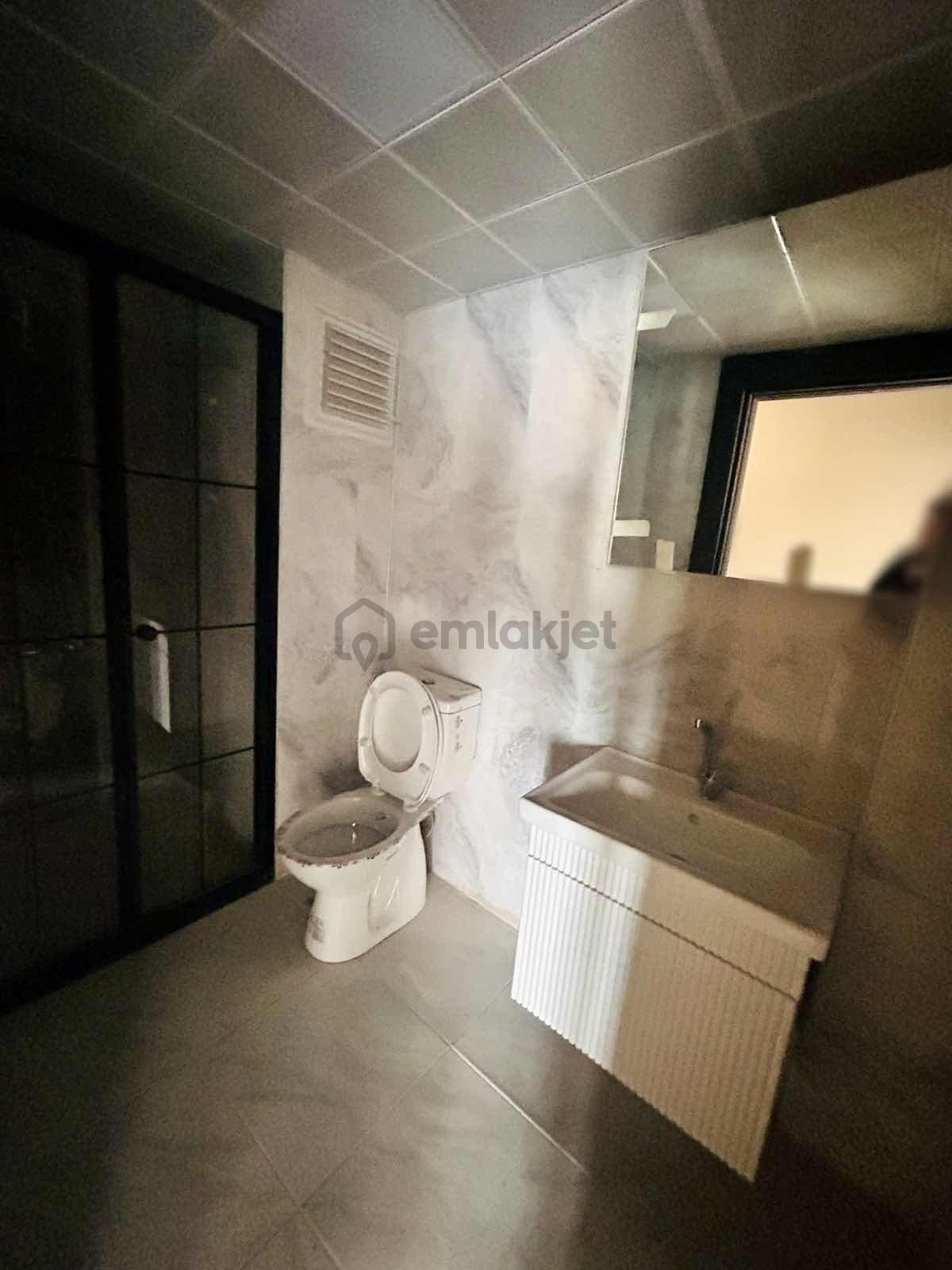 ▃şehitler Cadde Kenarı Sıfır Çift Asansör 2.kat Teras Balkonlu!▃ - 15