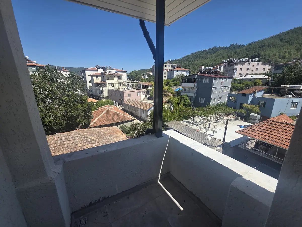 Oflaz Emlaktan Satılık 2+1 Çatı Katı Daire - 4